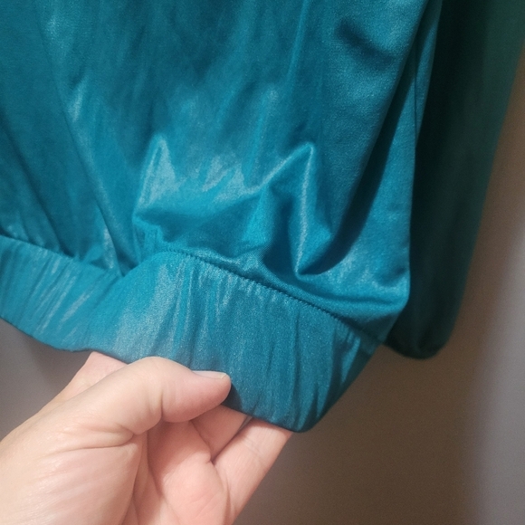 Kate Hill Teal Colored Long Sleeve Top - Picture 4 of 7